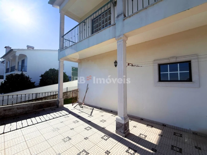 Moradia T3 para Venda em Carregueiros Foto 20