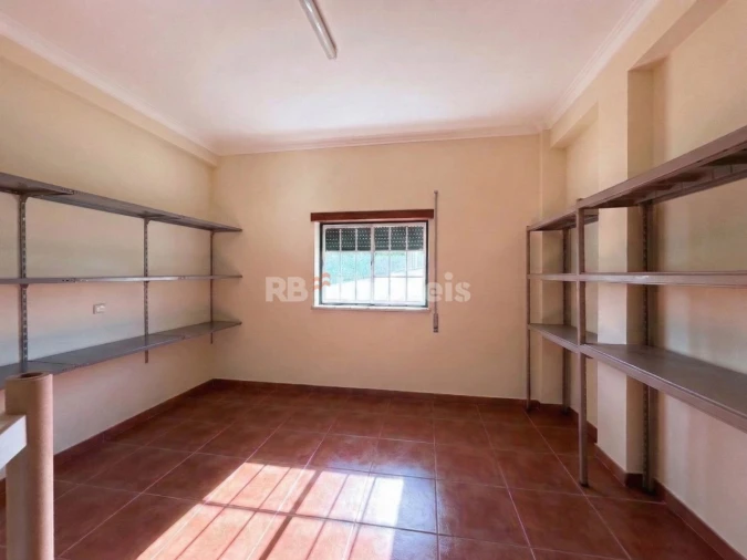 Moradia T3 para Venda em Carregueiros Foto 17