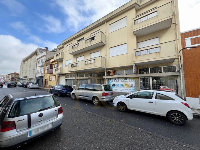 Apartamento T3 para Venda em Póvoa de Varzim, Beiriz e Argivai Foto 28