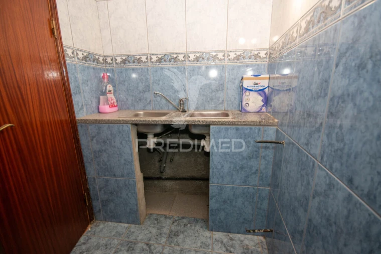 Moradia T3 para Venda em Freixo de Numão Foto 13