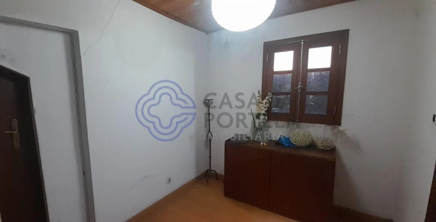 Moradia T4 para Venda em Três Povos Foto 18