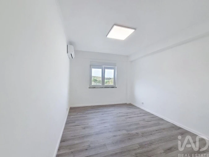Apartamento T2 para Venda em Lourinhã e Atalaia Foto 23