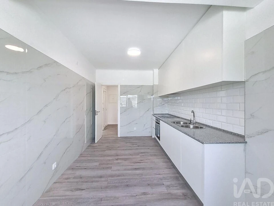 Apartamento T2 para Venda em Lourinhã e Atalaia Foto 4