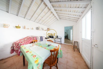 Moradia T2 para Venda em Mosteiros