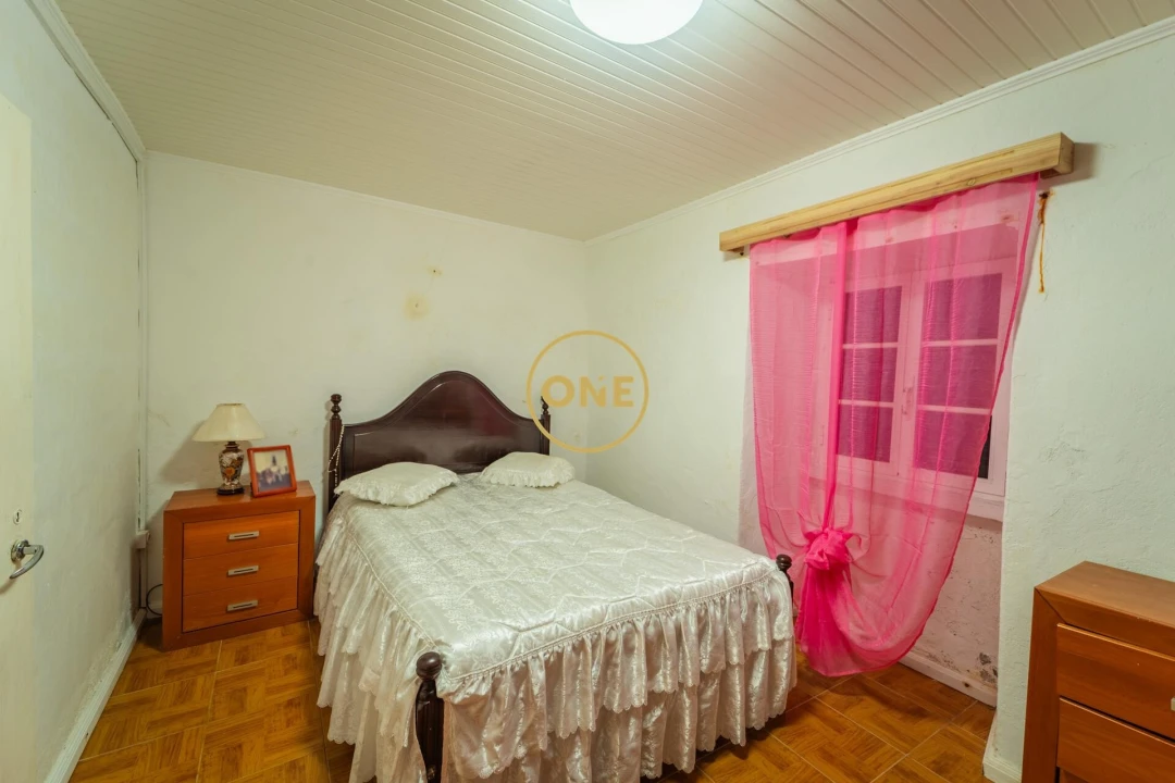 Moradia T2 para Venda em Mosteiros Foto 4