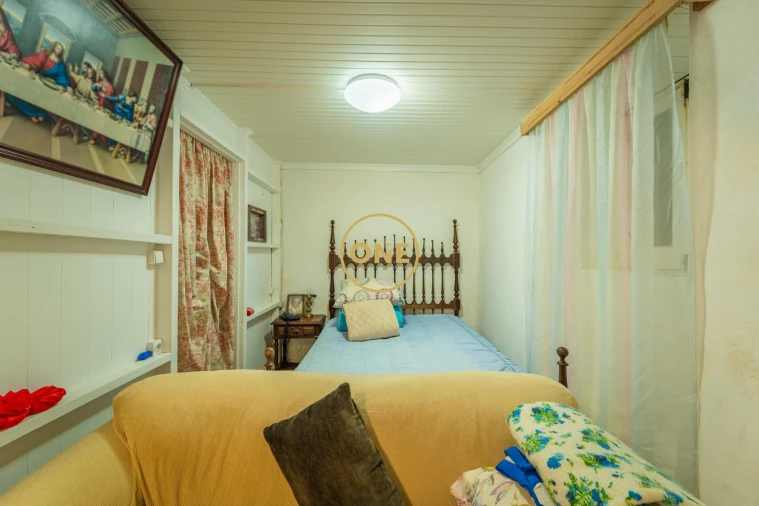 Moradia T2 para Venda em Mosteiros Foto 6