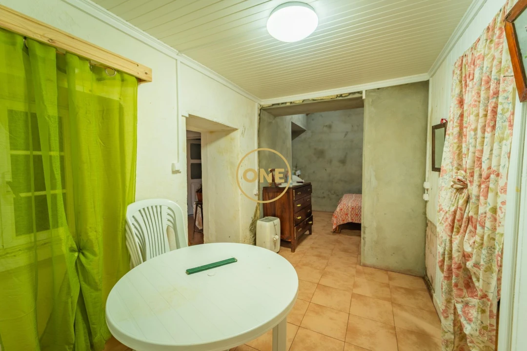 Moradia T2 para Venda em Mosteiros Foto 8