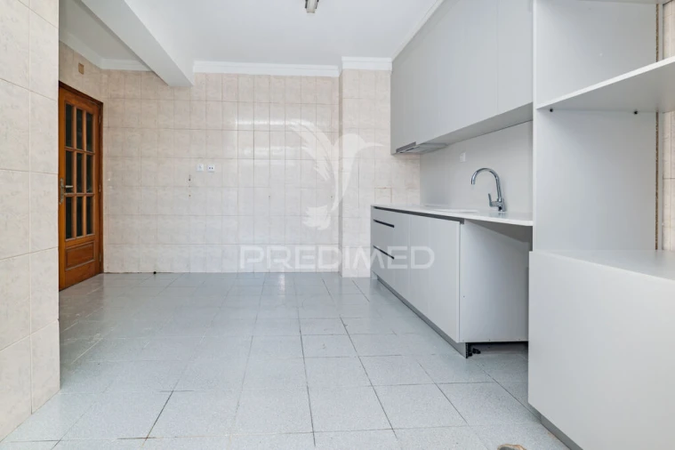 Apartamento T3 para Venda em Nogueira, Fraião e Lamaçães Foto 9
