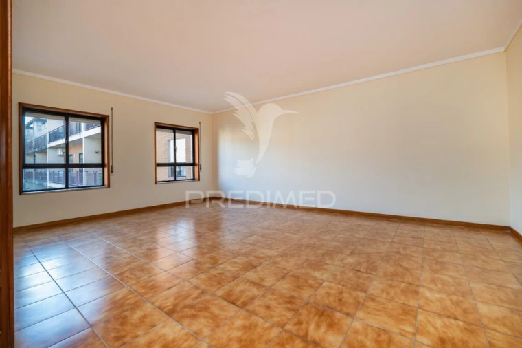 Apartamento T3 para Venda em Nogueira, Fraião e Lamaçães Foto 2