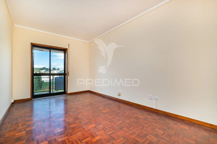 Apartamento T3 para Venda em Nogueira, Fraião e Lamaçães Foto 16