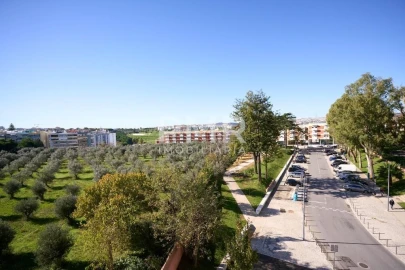 Apartamento T3 para Arrendamento em Santa Clara