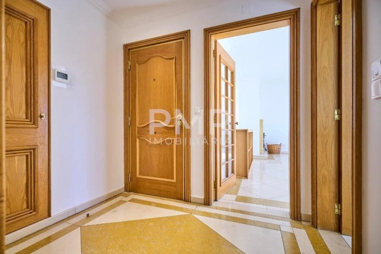 Apartamento T3 para Arrendamento em Santa Clara Foto 13