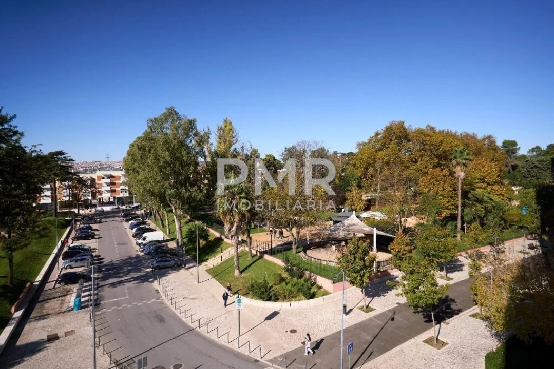 Apartamento T3 para Arrendamento em Santa Clara Foto 21