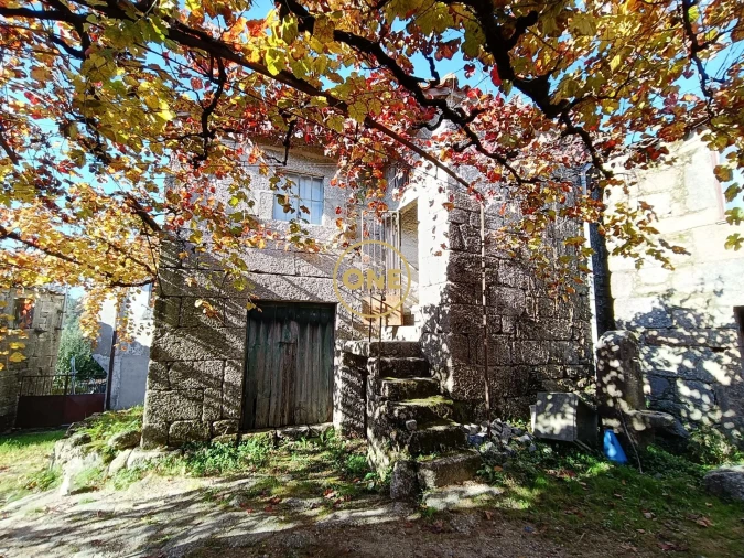 Moradia para Venda em Cibões e Brufe Foto 1