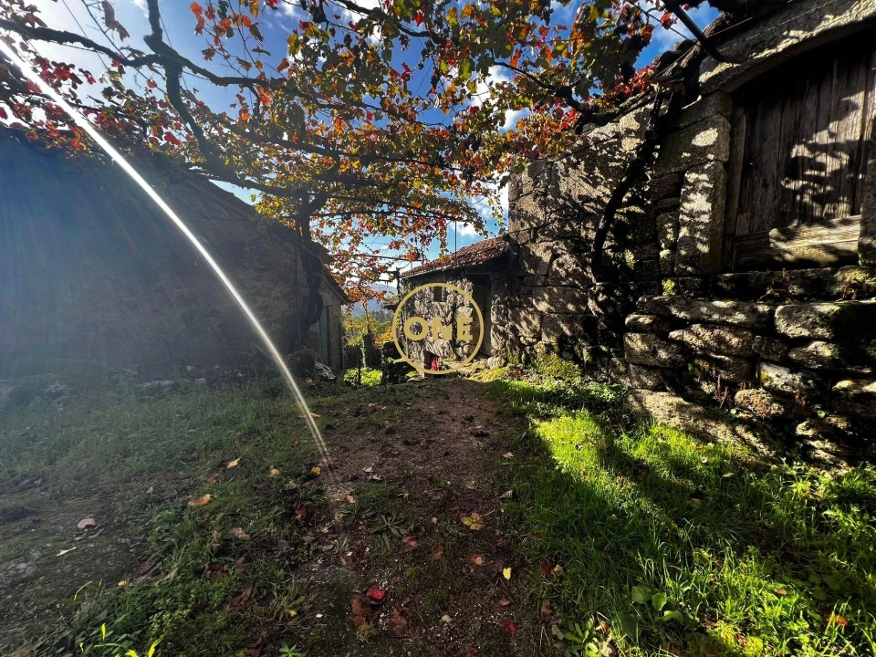 Moradia para Venda em Cibões e Brufe Foto 3