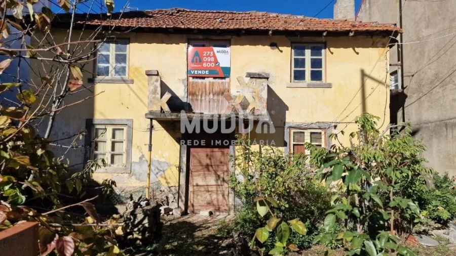 Moradia T3 para Venda em Sé, Santa Maria e Meixedo Foto 1