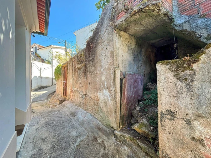 Moradia para Venda em Eiras e São Paulo de Frades Foto 5