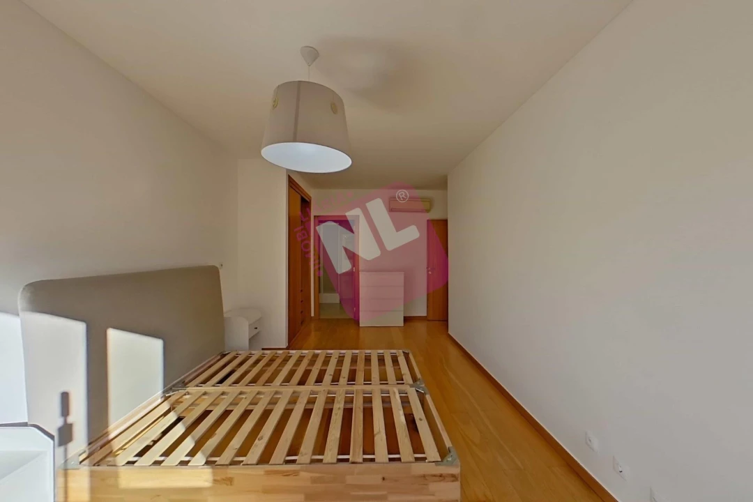 Apartamento T3 para Arrendamento em Odivelas Foto 31