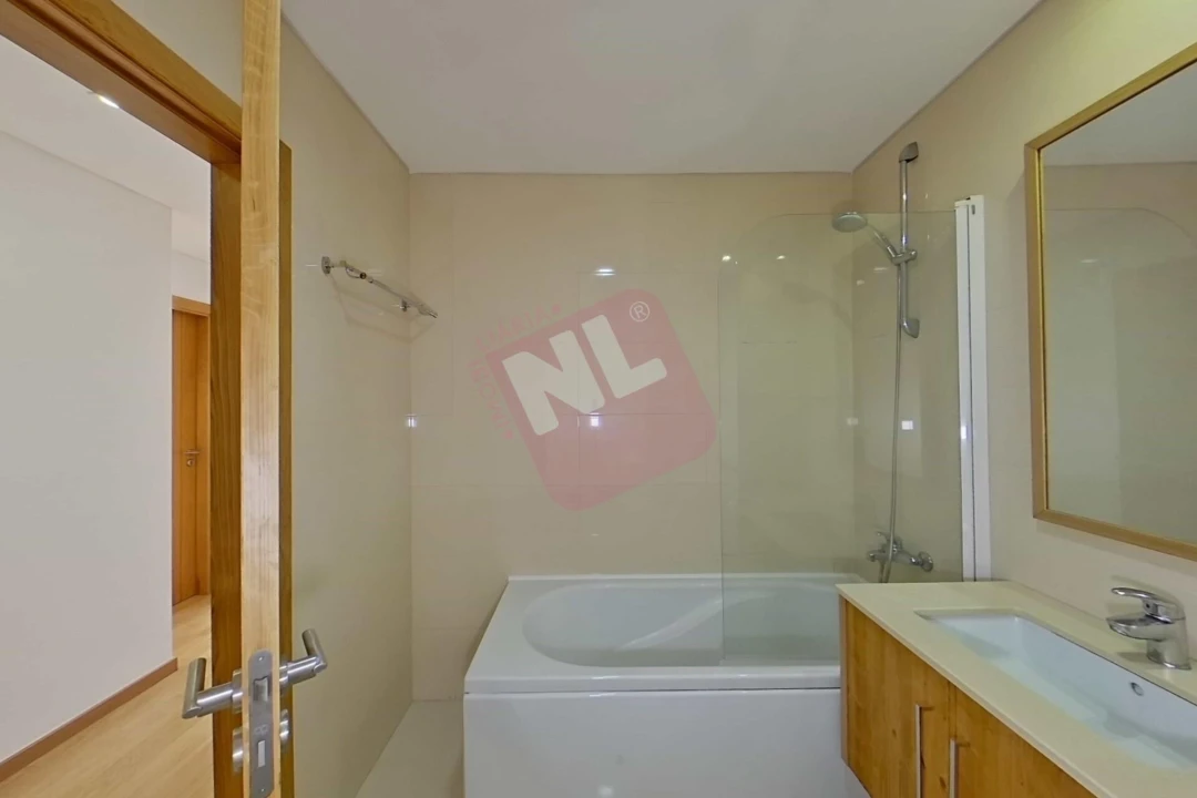 Apartamento T3 para Arrendamento em Odivelas Foto 19