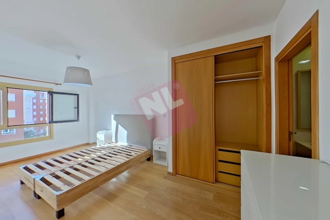 Apartamento T3 para Arrendamento em Odivelas Foto 29