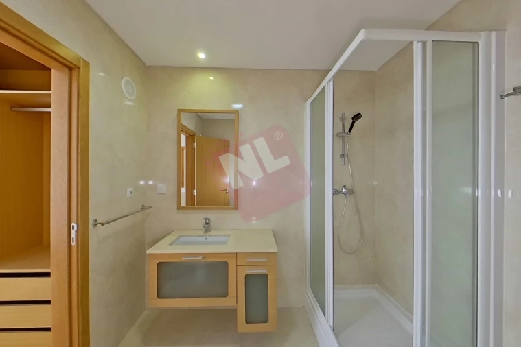 Apartamento T3 para Arrendamento em Odivelas Foto 34