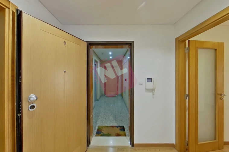 Apartamento T3 para Arrendamento em Odivelas Foto 3