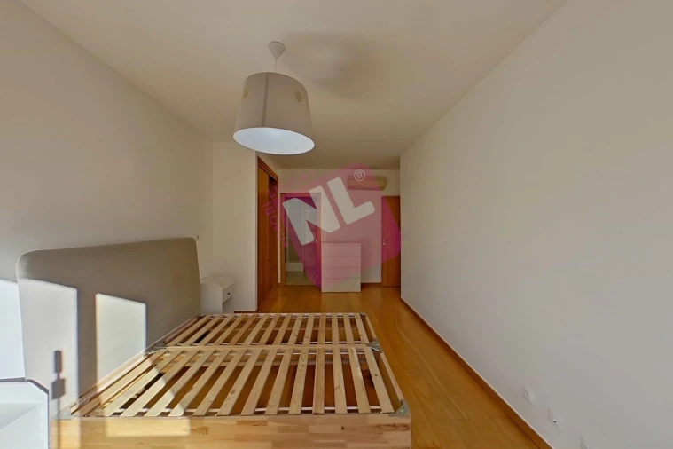 Apartamento T3 para Arrendamento em Odivelas Foto 31