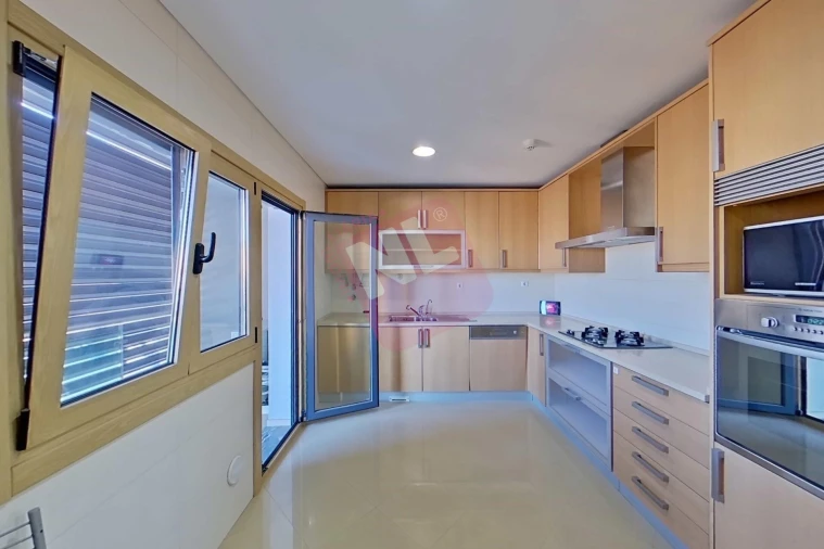 Apartamento T3 para Arrendamento em Odivelas Foto 7