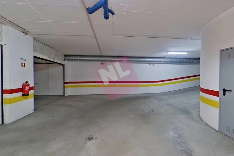 Apartamento T3 para Arrendamento em Odivelas Foto 38