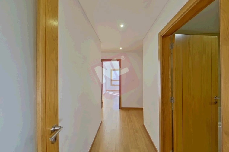 Apartamento T3 para Arrendamento em Odivelas Foto 17