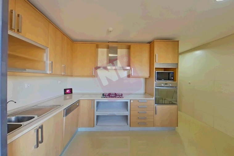 Apartamento T3 para Arrendamento em Odivelas Foto 9