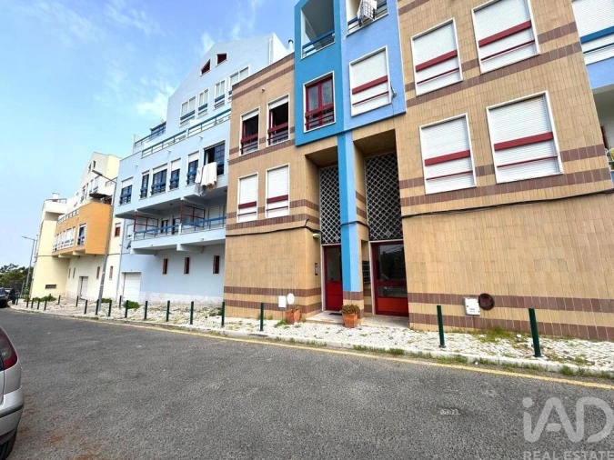 Apartamento T1 para Venda em Santa Maria e São Miguel, São Martinho, São Pedro Penaferrim Foto 24