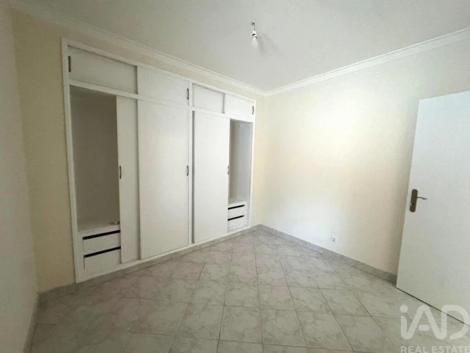 Apartamento T1 para Venda em Santa Maria e São Miguel, São Martinho, São Pedro Penaferrim Foto 22
