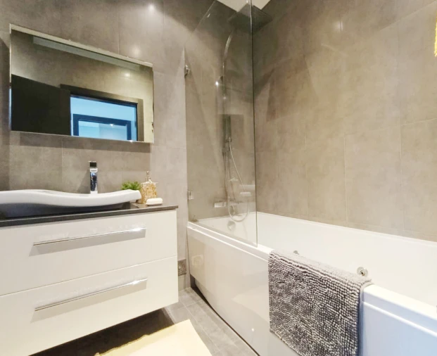 Apartamento T2 para Arrendamento em Santo Antonio dos Olivais Foto 6