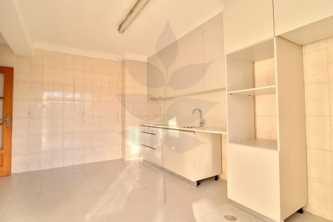Apartamento T3 para Venda em Nogueira, Fraião e Lamaçães Foto 9