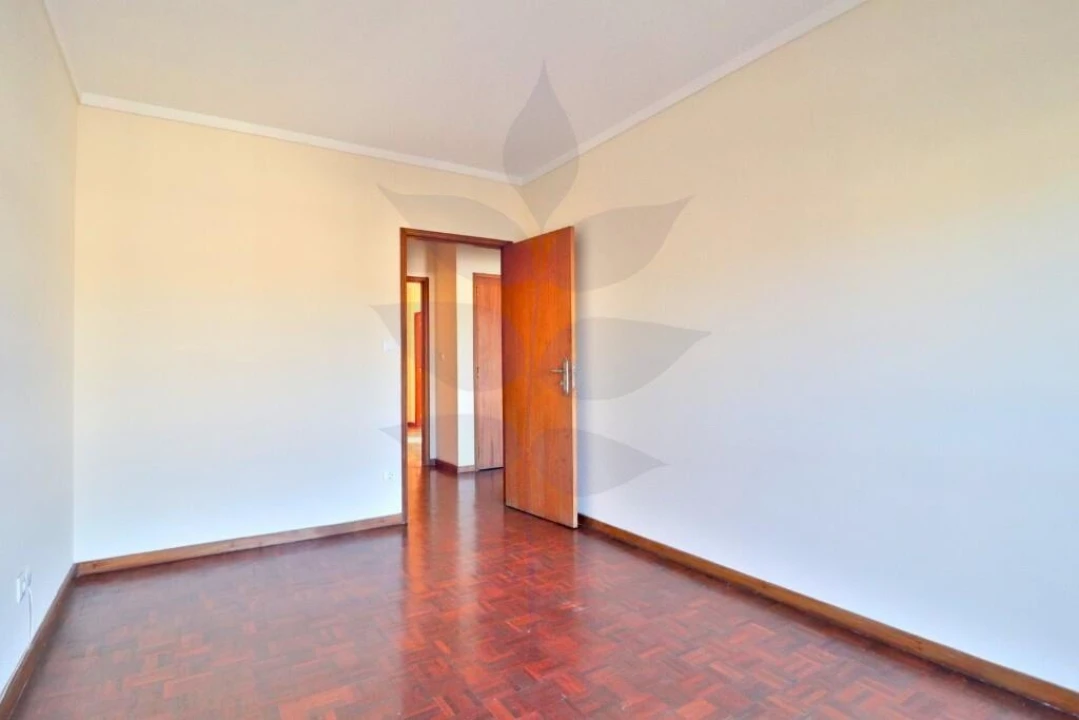 Apartamento T3 para Venda em Nogueira, Fraião e Lamaçães Foto 19