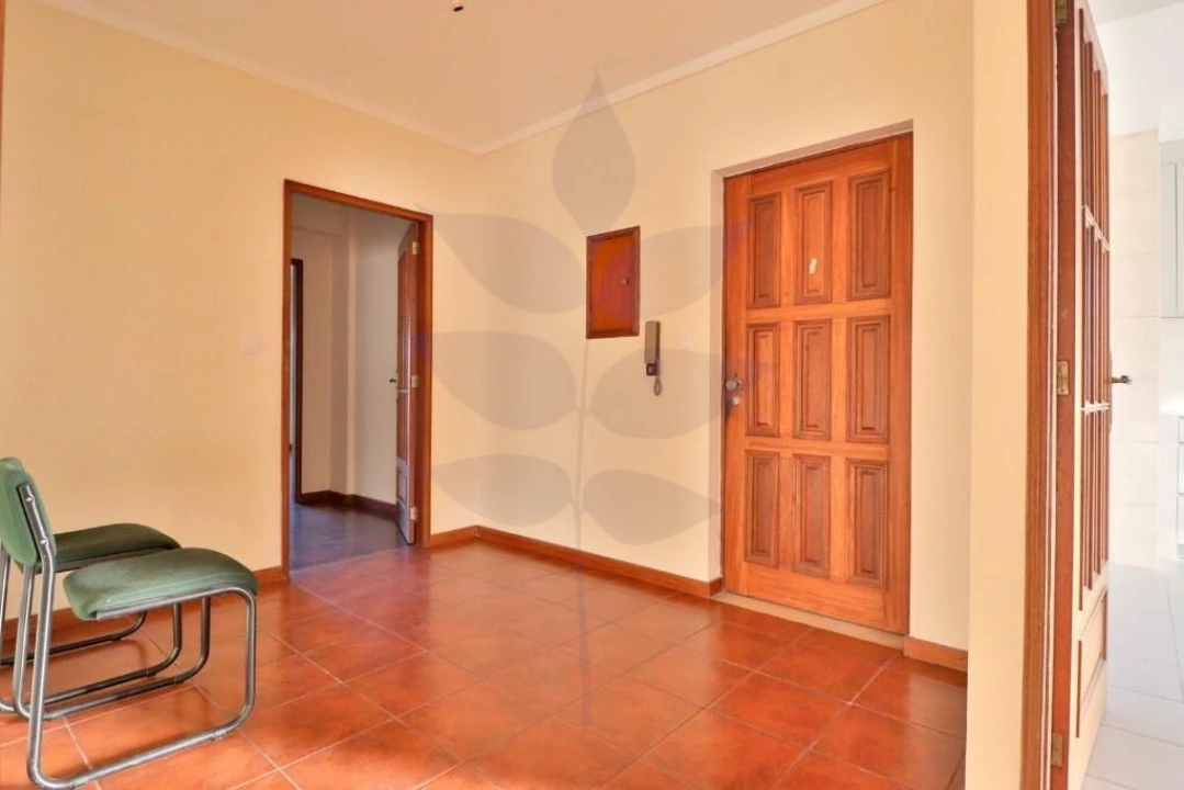 Apartamento T3 para Venda em Nogueira, Fraião e Lamaçães Foto 6