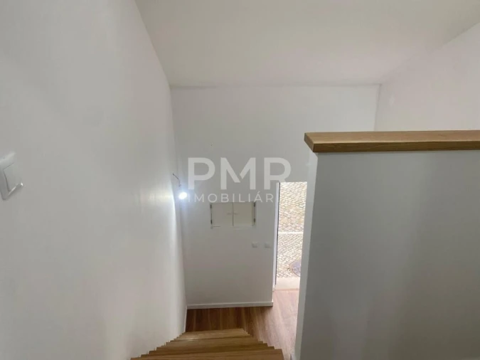 Apartamento T2 para Venda em Benavente Foto 7