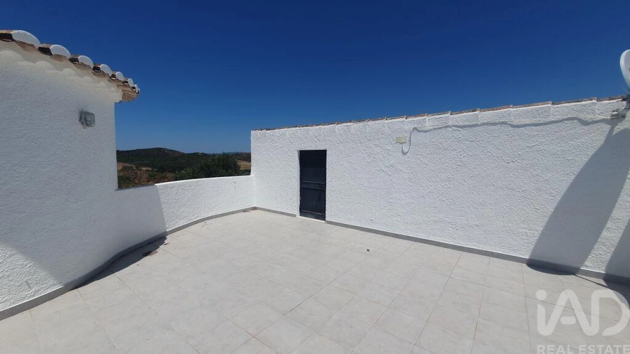 Moradia T4 para Venda em Bensafrim e Barão de São João Foto 27