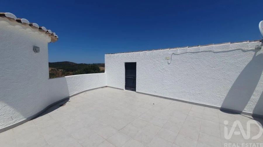Moradia T4 para Venda em Bensafrim e Barão de São João Foto 27