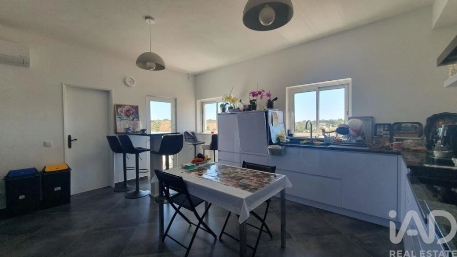 Moradia T4 para Venda em Bensafrim e Barão de São João Foto 8