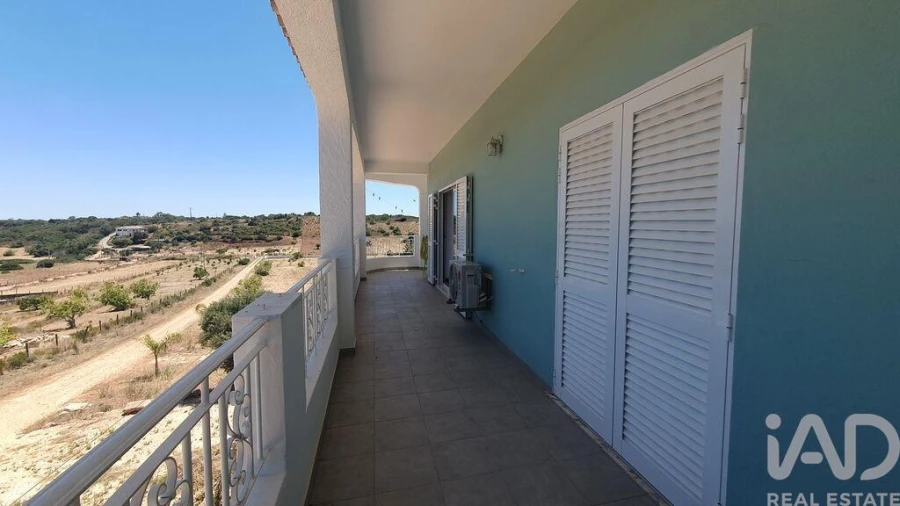 Moradia T4 para Venda em Bensafrim e Barão de São João Foto 12