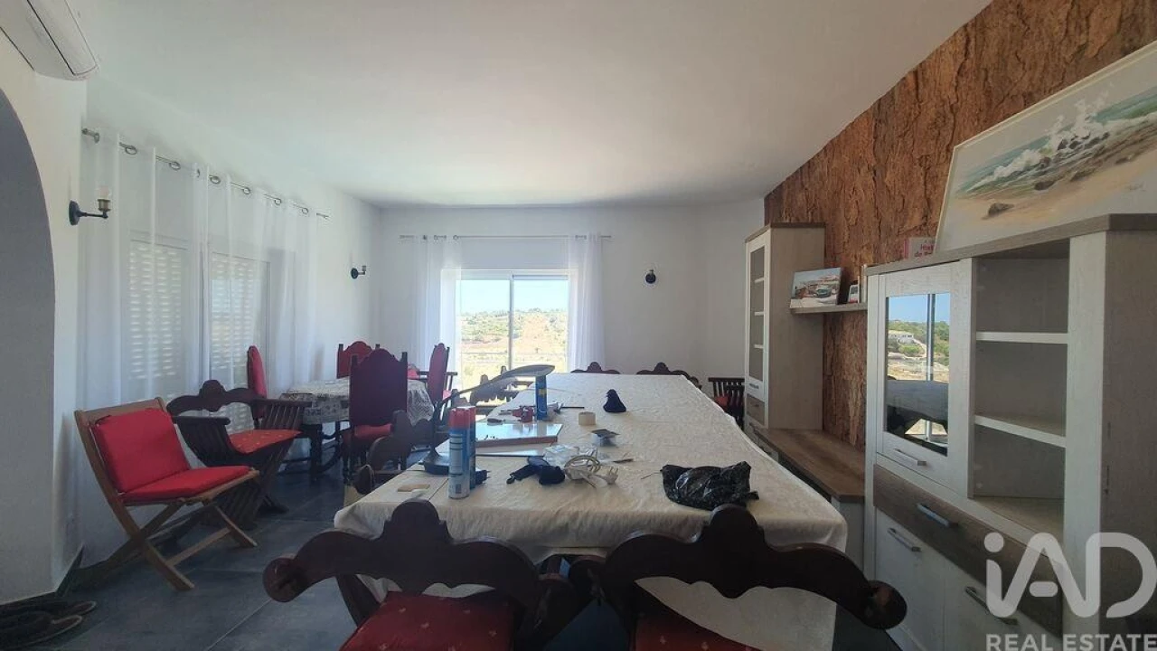 Moradia T4 para Venda em Bensafrim e Barão de São João Foto 7