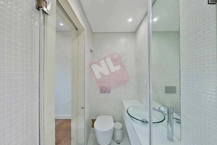 Apartamento T4 para Arrendamento em Lumiar Foto 26