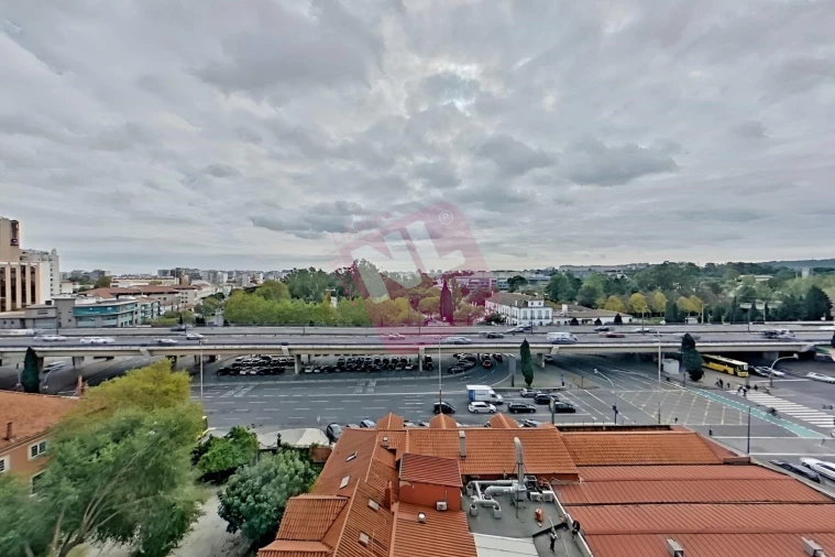 Apartamento T4 para Arrendamento em Lumiar Foto 47