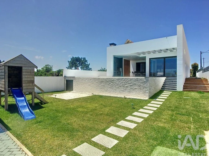 Moradia T4 para Venda em Silveira Foto 8