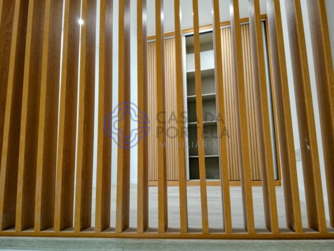 Apartamento T2 para Venda em Pedrouços Foto 2