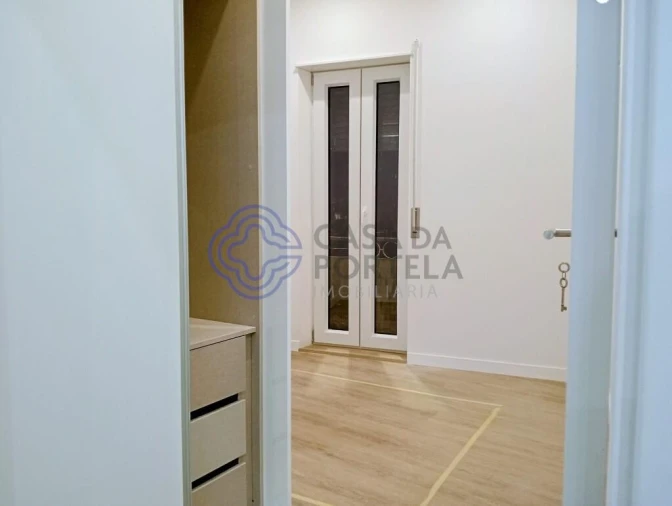 Apartamento T2 para Venda em Pedrouços Foto 8