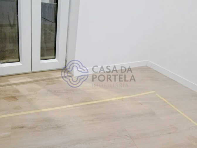 Apartamento T2 para Venda em Pedrouços Foto 10