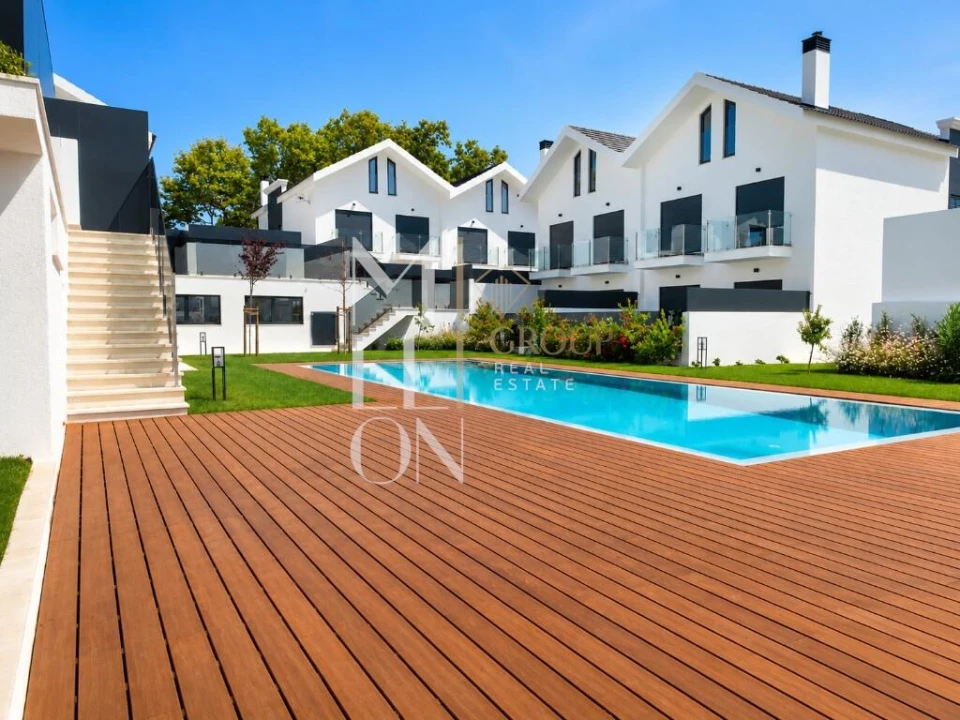 Terreno para Venda em Cascais e Estoril Foto 2